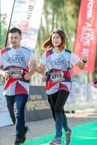 BIB: 6652, 6715
                            <button type="button" onclick="openModal(6561849)" class="btn btn-primary btn-sm float-right btn-popup" data-toggle="modal" data-target=".modal-high-quality">
                        <i class="fas fa-shopping-cart"></i> Add to Cart
                    </button>
                                            <button type="button" onclick="isThisMe(6561849, true)" class="btn btn-success btn-sm float-right btn-popup btn-isme hidden" data-toggle="tooltip" data-placement="bottom" title="นี่คือรูปของคุณใช่ไหม คลิกที่นี่เพื่อเอาเข้าอัลบั้ม">
                        <i class="fas fa-plus"></i> Add to album
                    </button>
                    <button type="button" onclick="isThisMe(6561849, false)" class="btn btn-warning btn-sm float-right btn-popup btn-isnotme hidden">
                        <i class="fas fa-ban"></i> Remove from album
                    </button>