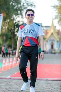 BIB: 
                            <button type="button" onclick="openModal(6538756)" class="btn btn-primary btn-sm float-right btn-popup" data-toggle="modal" data-target=".modal-high-quality">
                        <i class="fas fa-shopping-cart"></i> Add to Cart
                    </button>
                                            <button type="button" onclick="isThisMe(6538756, true)" class="btn btn-success btn-sm float-right btn-popup btn-isme hidden" data-toggle="tooltip" data-placement="bottom" title="นี่คือรูปของคุณใช่ไหม คลิกที่นี่เพื่อเอาเข้าอัลบั้ม">
                        <i class="fas fa-plus"></i> Add to album
                    </button>
                    <button type="button" onclick="isThisMe(6538756, false)" class="btn btn-warning btn-sm float-right btn-popup btn-isnotme hidden">
                        <i class="fas fa-ban"></i> Remove from album
                    </button>