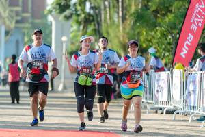 BIB: 2632, 2191, 777, 2206
                            <button type="button" onclick="openModal(6561920)" class="btn btn-primary btn-sm float-right btn-popup" data-toggle="modal" data-target=".modal-high-quality">
                        <i class="fas fa-shopping-cart"></i> Add to Cart
                    </button>
                                            <button type="button" onclick="isThisMe(6561920, true)" class="btn btn-success btn-sm float-right btn-popup btn-isme hidden" data-toggle="tooltip" data-placement="bottom" title="นี่คือรูปของคุณใช่ไหม คลิกที่นี่เพื่อเอาเข้าอัลบั้ม">
                        <i class="fas fa-plus"></i> Add to album
                    </button>
                    <button type="button" onclick="isThisMe(6561920, false)" class="btn btn-warning btn-sm float-right btn-popup btn-isnotme hidden">
                        <i class="fas fa-ban"></i> Remove from album
                    </button>