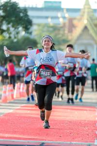 BIB: 3625
                            <button type="button" onclick="openModal(6556898)" class="btn btn-primary btn-sm float-right btn-popup" data-toggle="modal" data-target=".modal-high-quality">
                        <i class="fas fa-shopping-cart"></i> Add to Cart
                    </button>
                                            <button type="button" onclick="isThisMe(6556898, true)" class="btn btn-success btn-sm float-right btn-popup btn-isme hidden" data-toggle="tooltip" data-placement="bottom" title="นี่คือรูปของคุณใช่ไหม คลิกที่นี่เพื่อเอาเข้าอัลบั้ม">
                        <i class="fas fa-plus"></i> Add to album
                    </button>
                    <button type="button" onclick="isThisMe(6556898, false)" class="btn btn-warning btn-sm float-right btn-popup btn-isnotme hidden">
                        <i class="fas fa-ban"></i> Remove from album
                    </button>