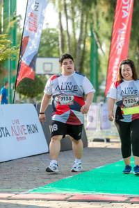 BIB: 7138, 7524
                            <button type="button" onclick="openModal(6563563)" class="btn btn-primary btn-sm float-right btn-popup" data-toggle="modal" data-target=".modal-high-quality">
                        <i class="fas fa-shopping-cart"></i> Add to Cart
                    </button>
                                            <button type="button" onclick="isThisMe(6563563, true)" class="btn btn-success btn-sm float-right btn-popup btn-isme hidden" data-toggle="tooltip" data-placement="bottom" title="นี่คือรูปของคุณใช่ไหม คลิกที่นี่เพื่อเอาเข้าอัลบั้ม">
                        <i class="fas fa-plus"></i> Add to album
                    </button>
                    <button type="button" onclick="isThisMe(6563563, false)" class="btn btn-warning btn-sm float-right btn-popup btn-isnotme hidden">
                        <i class="fas fa-ban"></i> Remove from album
                    </button>