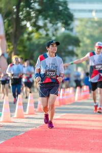 BIB: 3757, 3722
                            <button type="button" onclick="openModal(6556825)" class="btn btn-primary btn-sm float-right btn-popup" data-toggle="modal" data-target=".modal-high-quality">
                        <i class="fas fa-shopping-cart"></i> Add to Cart
                    </button>
                                            <button type="button" onclick="isThisMe(6556825, true)" class="btn btn-success btn-sm float-right btn-popup btn-isme hidden" data-toggle="tooltip" data-placement="bottom" title="นี่คือรูปของคุณใช่ไหม คลิกที่นี่เพื่อเอาเข้าอัลบั้ม">
                        <i class="fas fa-plus"></i> Add to album
                    </button>
                    <button type="button" onclick="isThisMe(6556825, false)" class="btn btn-warning btn-sm float-right btn-popup btn-isnotme hidden">
                        <i class="fas fa-ban"></i> Remove from album
                    </button>