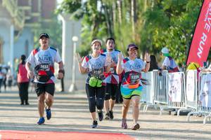 BIB: 2632, 2191, 2206
                            <button type="button" onclick="openModal(6561918)" class="btn btn-primary btn-sm float-right btn-popup" data-toggle="modal" data-target=".modal-high-quality">
                        <i class="fas fa-shopping-cart"></i> Add to Cart
                    </button>
                                            <button type="button" onclick="isThisMe(6561918, true)" class="btn btn-success btn-sm float-right btn-popup btn-isme hidden" data-toggle="tooltip" data-placement="bottom" title="นี่คือรูปของคุณใช่ไหม คลิกที่นี่เพื่อเอาเข้าอัลบั้ม">
                        <i class="fas fa-plus"></i> Add to album
                    </button>
                    <button type="button" onclick="isThisMe(6561918, false)" class="btn btn-warning btn-sm float-right btn-popup btn-isnotme hidden">
                        <i class="fas fa-ban"></i> Remove from album
                    </button>