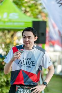 BIB: 2928
                            <button type="button" onclick="openModal(6568872)" class="btn btn-primary btn-sm float-right btn-popup" data-toggle="modal" data-target=".modal-high-quality">
                        <i class="fas fa-shopping-cart"></i> Add to Cart
                    </button>
                                            <button type="button" onclick="isThisMe(6568872, true)" class="btn btn-success btn-sm float-right btn-popup btn-isme hidden" data-toggle="tooltip" data-placement="bottom" title="นี่คือรูปของคุณใช่ไหม คลิกที่นี่เพื่อเอาเข้าอัลบั้ม">
                        <i class="fas fa-plus"></i> Add to album
                    </button>
                    <button type="button" onclick="isThisMe(6568872, false)" class="btn btn-warning btn-sm float-right btn-popup btn-isnotme hidden">
                        <i class="fas fa-ban"></i> Remove from album
                    </button>