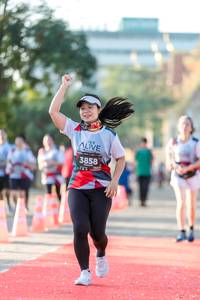 BIB: 3858, 
                            <button type="button" onclick="openModal(6556254)" class="btn btn-primary btn-sm float-right btn-popup" data-toggle="modal" data-target=".modal-high-quality">
                        <i class="fas fa-shopping-cart"></i> Add to Cart
                    </button>
                                            <button type="button" onclick="isThisMe(6556254, true)" class="btn btn-success btn-sm float-right btn-popup btn-isme hidden" data-toggle="tooltip" data-placement="bottom" title="นี่คือรูปของคุณใช่ไหม คลิกที่นี่เพื่อเอาเข้าอัลบั้ม">
                        <i class="fas fa-plus"></i> Add to album
                    </button>
                    <button type="button" onclick="isThisMe(6556254, false)" class="btn btn-warning btn-sm float-right btn-popup btn-isnotme hidden">
                        <i class="fas fa-ban"></i> Remove from album
                    </button>