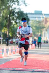 BIB: 300
                            <button type="button" onclick="openModal(6556349)" class="btn btn-primary btn-sm float-right btn-popup" data-toggle="modal" data-target=".modal-high-quality">
                        <i class="fas fa-shopping-cart"></i> Add to Cart
                    </button>
                                            <button type="button" onclick="isThisMe(6556349, true)" class="btn btn-success btn-sm float-right btn-popup btn-isme hidden" data-toggle="tooltip" data-placement="bottom" title="นี่คือรูปของคุณใช่ไหม คลิกที่นี่เพื่อเอาเข้าอัลบั้ม">
                        <i class="fas fa-plus"></i> Add to album
                    </button>
                    <button type="button" onclick="isThisMe(6556349, false)" class="btn btn-warning btn-sm float-right btn-popup btn-isnotme hidden">
                        <i class="fas fa-ban"></i> Remove from album
                    </button>