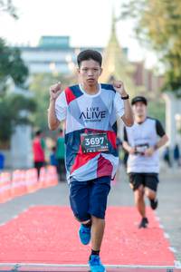 BIB: 3697
                            <button type="button" onclick="openModal(6543239)" class="btn btn-primary btn-sm float-right btn-popup" data-toggle="modal" data-target=".modal-high-quality">
                        <i class="fas fa-shopping-cart"></i> Add to Cart
                    </button>
                                            <button type="button" onclick="isThisMe(6543239, true)" class="btn btn-success btn-sm float-right btn-popup btn-isme hidden" data-toggle="tooltip" data-placement="bottom" title="นี่คือรูปของคุณใช่ไหม คลิกที่นี่เพื่อเอาเข้าอัลบั้ม">
                        <i class="fas fa-plus"></i> Add to album
                    </button>
                    <button type="button" onclick="isThisMe(6543239, false)" class="btn btn-warning btn-sm float-right btn-popup btn-isnotme hidden">
                        <i class="fas fa-ban"></i> Remove from album
                    </button>