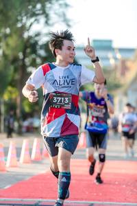 BIB: 3713, 124
                            <button type="button" onclick="openModal(6555015)" class="btn btn-primary btn-sm float-right btn-popup" data-toggle="modal" data-target=".modal-high-quality">
                        <i class="fas fa-shopping-cart"></i> Add to Cart
                    </button>
                                            <button type="button" onclick="isThisMe(6555015, true)" class="btn btn-success btn-sm float-right btn-popup btn-isme hidden" data-toggle="tooltip" data-placement="bottom" title="นี่คือรูปของคุณใช่ไหม คลิกที่นี่เพื่อเอาเข้าอัลบั้ม">
                        <i class="fas fa-plus"></i> Add to album
                    </button>
                    <button type="button" onclick="isThisMe(6555015, false)" class="btn btn-warning btn-sm float-right btn-popup btn-isnotme hidden">
                        <i class="fas fa-ban"></i> Remove from album
                    </button>