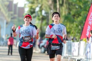 BIB: 3901, 3755
                            <button type="button" onclick="openModal(6561818)" class="btn btn-primary btn-sm float-right btn-popup" data-toggle="modal" data-target=".modal-high-quality">
                        <i class="fas fa-shopping-cart"></i> Add to Cart
                    </button>
                                            <button type="button" onclick="isThisMe(6561818, true)" class="btn btn-success btn-sm float-right btn-popup btn-isme hidden" data-toggle="tooltip" data-placement="bottom" title="นี่คือรูปของคุณใช่ไหม คลิกที่นี่เพื่อเอาเข้าอัลบั้ม">
                        <i class="fas fa-plus"></i> Add to album
                    </button>
                    <button type="button" onclick="isThisMe(6561818, false)" class="btn btn-warning btn-sm float-right btn-popup btn-isnotme hidden">
                        <i class="fas fa-ban"></i> Remove from album
                    </button>