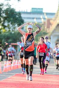 BIB: 3635, 709
                            <button type="button" onclick="openModal(6551730)" class="btn btn-primary btn-sm float-right btn-popup" data-toggle="modal" data-target=".modal-high-quality">
                        <i class="fas fa-shopping-cart"></i> Add to Cart
                    </button>
                                            <button type="button" onclick="isThisMe(6551730, true)" class="btn btn-success btn-sm float-right btn-popup btn-isme hidden" data-toggle="tooltip" data-placement="bottom" title="นี่คือรูปของคุณใช่ไหม คลิกที่นี่เพื่อเอาเข้าอัลบั้ม">
                        <i class="fas fa-plus"></i> Add to album
                    </button>
                    <button type="button" onclick="isThisMe(6551730, false)" class="btn btn-warning btn-sm float-right btn-popup btn-isnotme hidden">
                        <i class="fas fa-ban"></i> Remove from album
                    </button>