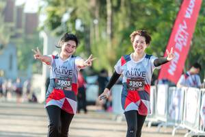 BIB: 3902, 3903
                            <button type="button" onclick="openModal(6562304)" class="btn btn-primary btn-sm float-right btn-popup" data-toggle="modal" data-target=".modal-high-quality">
                        <i class="fas fa-shopping-cart"></i> Add to Cart
                    </button>
                                            <button type="button" onclick="isThisMe(6562304, true)" class="btn btn-success btn-sm float-right btn-popup btn-isme hidden" data-toggle="tooltip" data-placement="bottom" title="นี่คือรูปของคุณใช่ไหม คลิกที่นี่เพื่อเอาเข้าอัลบั้ม">
                        <i class="fas fa-plus"></i> Add to album
                    </button>
                    <button type="button" onclick="isThisMe(6562304, false)" class="btn btn-warning btn-sm float-right btn-popup btn-isnotme hidden">
                        <i class="fas fa-ban"></i> Remove from album
                    </button>