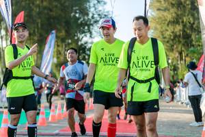 BIB: 2924
                            <button type="button" onclick="openModal(6552464)" class="btn btn-primary btn-sm float-right btn-popup" data-toggle="modal" data-target=".modal-high-quality">
                        <i class="fas fa-shopping-cart"></i> Add to Cart
                    </button>
                                            <button type="button" onclick="isThisMe(6552464, true)" class="btn btn-success btn-sm float-right btn-popup btn-isme hidden" data-toggle="tooltip" data-placement="bottom" title="นี่คือรูปของคุณใช่ไหม คลิกที่นี่เพื่อเอาเข้าอัลบั้ม">
                        <i class="fas fa-plus"></i> Add to album
                    </button>
                    <button type="button" onclick="isThisMe(6552464, false)" class="btn btn-warning btn-sm float-right btn-popup btn-isnotme hidden">
                        <i class="fas fa-ban"></i> Remove from album
                    </button>