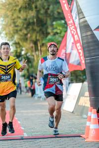 BIB: 3630, 3641
                            <button type="button" onclick="openModal(6543452)" class="btn btn-primary btn-sm float-right btn-popup" data-toggle="modal" data-target=".modal-high-quality">
                        <i class="fas fa-shopping-cart"></i> Add to Cart
                    </button>
                                            <button type="button" onclick="isThisMe(6543452, true)" class="btn btn-success btn-sm float-right btn-popup btn-isme hidden" data-toggle="tooltip" data-placement="bottom" title="นี่คือรูปของคุณใช่ไหม คลิกที่นี่เพื่อเอาเข้าอัลบั้ม">
                        <i class="fas fa-plus"></i> Add to album
                    </button>
                    <button type="button" onclick="isThisMe(6543452, false)" class="btn btn-warning btn-sm float-right btn-popup btn-isnotme hidden">
                        <i class="fas fa-ban"></i> Remove from album
                    </button>