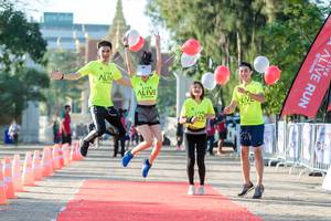 BIB: 
                            <button type="button" onclick="openModal(6563425)" class="btn btn-primary btn-sm float-right btn-popup" data-toggle="modal" data-target=".modal-high-quality">
                        <i class="fas fa-shopping-cart"></i> Add to Cart
                    </button>
                                            <button type="button" onclick="isThisMe(6563425, true)" class="btn btn-success btn-sm float-right btn-popup btn-isme hidden" data-toggle="tooltip" data-placement="bottom" title="นี่คือรูปของคุณใช่ไหม คลิกที่นี่เพื่อเอาเข้าอัลบั้ม">
                        <i class="fas fa-plus"></i> Add to album
                    </button>
                    <button type="button" onclick="isThisMe(6563425, false)" class="btn btn-warning btn-sm float-right btn-popup btn-isnotme hidden">
                        <i class="fas fa-ban"></i> Remove from album
                    </button>