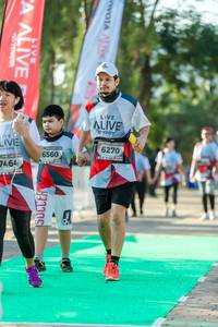 BIB: 6270, 6560
                            <button type="button" onclick="openModal(6563252)" class="btn btn-primary btn-sm float-right btn-popup" data-toggle="modal" data-target=".modal-high-quality">
                        <i class="fas fa-shopping-cart"></i> Add to Cart
                    </button>
                                            <button type="button" onclick="isThisMe(6563252, true)" class="btn btn-success btn-sm float-right btn-popup btn-isme hidden" data-toggle="tooltip" data-placement="bottom" title="นี่คือรูปของคุณใช่ไหม คลิกที่นี่เพื่อเอาเข้าอัลบั้ม">
                        <i class="fas fa-plus"></i> Add to album
                    </button>
                    <button type="button" onclick="isThisMe(6563252, false)" class="btn btn-warning btn-sm float-right btn-popup btn-isnotme hidden">
                        <i class="fas fa-ban"></i> Remove from album
                    </button>