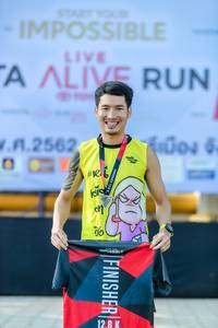 BIB: 2562, 128
                            <button type="button" onclick="openModal(6569253)" class="btn btn-primary btn-sm float-right btn-popup" data-toggle="modal" data-target=".modal-high-quality">
                        <i class="fas fa-shopping-cart"></i> Add to Cart
                    </button>
                                            <button type="button" onclick="isThisMe(6569253, true)" class="btn btn-success btn-sm float-right btn-popup btn-isme hidden" data-toggle="tooltip" data-placement="bottom" title="นี่คือรูปของคุณใช่ไหม คลิกที่นี่เพื่อเอาเข้าอัลบั้ม">
                        <i class="fas fa-plus"></i> Add to album
                    </button>
                    <button type="button" onclick="isThisMe(6569253, false)" class="btn btn-warning btn-sm float-right btn-popup btn-isnotme hidden">
                        <i class="fas fa-ban"></i> Remove from album
                    </button>