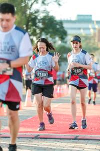 BIB: 2160
                            <button type="button" onclick="openModal(6557415)" class="btn btn-primary btn-sm float-right btn-popup" data-toggle="modal" data-target=".modal-high-quality">
                        <i class="fas fa-shopping-cart"></i> Add to Cart
                    </button>
                                            <button type="button" onclick="isThisMe(6557415, true)" class="btn btn-success btn-sm float-right btn-popup btn-isme hidden" data-toggle="tooltip" data-placement="bottom" title="นี่คือรูปของคุณใช่ไหม คลิกที่นี่เพื่อเอาเข้าอัลบั้ม">
                        <i class="fas fa-plus"></i> Add to album
                    </button>
                    <button type="button" onclick="isThisMe(6557415, false)" class="btn btn-warning btn-sm float-right btn-popup btn-isnotme hidden">
                        <i class="fas fa-ban"></i> Remove from album
                    </button>