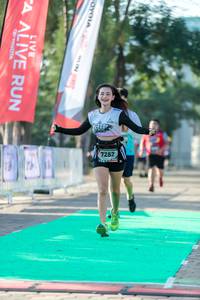 BIB: 7282
                            <button type="button" onclick="openModal(6561992)" class="btn btn-primary btn-sm float-right btn-popup" data-toggle="modal" data-target=".modal-high-quality">
                        <i class="fas fa-shopping-cart"></i> Add to Cart
                    </button>
                                            <button type="button" onclick="isThisMe(6561992, true)" class="btn btn-success btn-sm float-right btn-popup btn-isme hidden" data-toggle="tooltip" data-placement="bottom" title="นี่คือรูปของคุณใช่ไหม คลิกที่นี่เพื่อเอาเข้าอัลบั้ม">
                        <i class="fas fa-plus"></i> Add to album
                    </button>
                    <button type="button" onclick="isThisMe(6561992, false)" class="btn btn-warning btn-sm float-right btn-popup btn-isnotme hidden">
                        <i class="fas fa-ban"></i> Remove from album
                    </button>