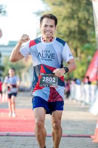 BIB: 2802, 128
                            <button type="button" onclick="openModal(6550750)" class="btn btn-primary btn-sm float-right btn-popup" data-toggle="modal" data-target=".modal-high-quality">
                        <i class="fas fa-shopping-cart"></i> Add to Cart
                    </button>
                                            <button type="button" onclick="isThisMe(6550750, true)" class="btn btn-success btn-sm float-right btn-popup btn-isme hidden" data-toggle="tooltip" data-placement="bottom" title="นี่คือรูปของคุณใช่ไหม คลิกที่นี่เพื่อเอาเข้าอัลบั้ม">
                        <i class="fas fa-plus"></i> Add to album
                    </button>
                    <button type="button" onclick="isThisMe(6550750, false)" class="btn btn-warning btn-sm float-right btn-popup btn-isnotme hidden">
                        <i class="fas fa-ban"></i> Remove from album
                    </button>