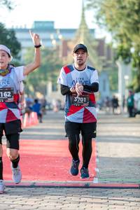 BIB: 162, 3701
                            <button type="button" onclick="openModal(6556708)" class="btn btn-primary btn-sm float-right btn-popup" data-toggle="modal" data-target=".modal-high-quality">
                        <i class="fas fa-shopping-cart"></i> Add to Cart
                    </button>
                                            <button type="button" onclick="isThisMe(6556708, true)" class="btn btn-success btn-sm float-right btn-popup btn-isme hidden" data-toggle="tooltip" data-placement="bottom" title="นี่คือรูปของคุณใช่ไหม คลิกที่นี่เพื่อเอาเข้าอัลบั้ม">
                        <i class="fas fa-plus"></i> Add to album
                    </button>
                    <button type="button" onclick="isThisMe(6556708, false)" class="btn btn-warning btn-sm float-right btn-popup btn-isnotme hidden">
                        <i class="fas fa-ban"></i> Remove from album
                    </button>