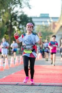 BIB: 3860
                            <button type="button" onclick="openModal(6550689)" class="btn btn-primary btn-sm float-right btn-popup" data-toggle="modal" data-target=".modal-high-quality">
                        <i class="fas fa-shopping-cart"></i> Add to Cart
                    </button>
                                            <button type="button" onclick="isThisMe(6550689, true)" class="btn btn-success btn-sm float-right btn-popup btn-isme hidden" data-toggle="tooltip" data-placement="bottom" title="นี่คือรูปของคุณใช่ไหม คลิกที่นี่เพื่อเอาเข้าอัลบั้ม">
                        <i class="fas fa-plus"></i> Add to album
                    </button>
                    <button type="button" onclick="isThisMe(6550689, false)" class="btn btn-warning btn-sm float-right btn-popup btn-isnotme hidden">
                        <i class="fas fa-ban"></i> Remove from album
                    </button>