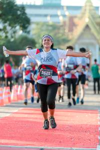 BIB: 3625
                            <button type="button" onclick="openModal(6556896)" class="btn btn-primary btn-sm float-right btn-popup" data-toggle="modal" data-target=".modal-high-quality">
                        <i class="fas fa-shopping-cart"></i> Add to Cart
                    </button>
                                            <button type="button" onclick="isThisMe(6556896, true)" class="btn btn-success btn-sm float-right btn-popup btn-isme hidden" data-toggle="tooltip" data-placement="bottom" title="นี่คือรูปของคุณใช่ไหม คลิกที่นี่เพื่อเอาเข้าอัลบั้ม">
                        <i class="fas fa-plus"></i> Add to album
                    </button>
                    <button type="button" onclick="isThisMe(6556896, false)" class="btn btn-warning btn-sm float-right btn-popup btn-isnotme hidden">
                        <i class="fas fa-ban"></i> Remove from album
                    </button>