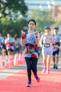 BIB: 3101
                            <button type="button" onclick="openModal(6556608)" class="btn btn-primary btn-sm float-right btn-popup" data-toggle="modal" data-target=".modal-high-quality">
                        <i class="fas fa-shopping-cart"></i> Add to Cart
                    </button>
                                            <button type="button" onclick="isThisMe(6556608, true)" class="btn btn-success btn-sm float-right btn-popup btn-isme hidden" data-toggle="tooltip" data-placement="bottom" title="นี่คือรูปของคุณใช่ไหม คลิกที่นี่เพื่อเอาเข้าอัลบั้ม">
                        <i class="fas fa-plus"></i> Add to album
                    </button>
                    <button type="button" onclick="isThisMe(6556608, false)" class="btn btn-warning btn-sm float-right btn-popup btn-isnotme hidden">
                        <i class="fas fa-ban"></i> Remove from album
                    </button>