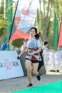 BIB: 7287, 319
                            <button type="button" onclick="openModal(6558886)" class="btn btn-primary btn-sm float-right btn-popup" data-toggle="modal" data-target=".modal-high-quality">
                        <i class="fas fa-shopping-cart"></i> Add to Cart
                    </button>
                                            <button type="button" onclick="isThisMe(6558886, true)" class="btn btn-success btn-sm float-right btn-popup btn-isme hidden" data-toggle="tooltip" data-placement="bottom" title="นี่คือรูปของคุณใช่ไหม คลิกที่นี่เพื่อเอาเข้าอัลบั้ม">
                        <i class="fas fa-plus"></i> Add to album
                    </button>
                    <button type="button" onclick="isThisMe(6558886, false)" class="btn btn-warning btn-sm float-right btn-popup btn-isnotme hidden">
                        <i class="fas fa-ban"></i> Remove from album
                    </button>