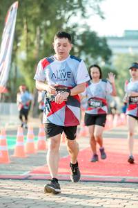 BIB: 2160
                            <button type="button" onclick="openModal(6557411)" class="btn btn-primary btn-sm float-right btn-popup" data-toggle="modal" data-target=".modal-high-quality">
                        <i class="fas fa-shopping-cart"></i> Add to Cart
                    </button>
                                            <button type="button" onclick="isThisMe(6557411, true)" class="btn btn-success btn-sm float-right btn-popup btn-isme hidden" data-toggle="tooltip" data-placement="bottom" title="นี่คือรูปของคุณใช่ไหม คลิกที่นี่เพื่อเอาเข้าอัลบั้ม">
                        <i class="fas fa-plus"></i> Add to album
                    </button>
                    <button type="button" onclick="isThisMe(6557411, false)" class="btn btn-warning btn-sm float-right btn-popup btn-isnotme hidden">
                        <i class="fas fa-ban"></i> Remove from album
                    </button>