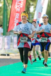 BIB: 7425, 7648
                            <button type="button" onclick="openModal(6559590)" class="btn btn-primary btn-sm float-right btn-popup" data-toggle="modal" data-target=".modal-high-quality">
                        <i class="fas fa-shopping-cart"></i> Add to Cart
                    </button>
                                            <button type="button" onclick="isThisMe(6559590, true)" class="btn btn-success btn-sm float-right btn-popup btn-isme hidden" data-toggle="tooltip" data-placement="bottom" title="นี่คือรูปของคุณใช่ไหม คลิกที่นี่เพื่อเอาเข้าอัลบั้ม">
                        <i class="fas fa-plus"></i> Add to album
                    </button>
                    <button type="button" onclick="isThisMe(6559590, false)" class="btn btn-warning btn-sm float-right btn-popup btn-isnotme hidden">
                        <i class="fas fa-ban"></i> Remove from album
                    </button>