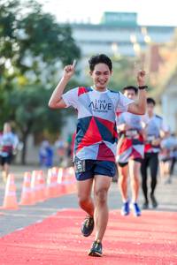 BIB: 
                            <button type="button" onclick="openModal(6550118)" class="btn btn-primary btn-sm float-right btn-popup" data-toggle="modal" data-target=".modal-high-quality">
                        <i class="fas fa-shopping-cart"></i> Add to Cart
                    </button>
                                            <button type="button" onclick="isThisMe(6550118, true)" class="btn btn-success btn-sm float-right btn-popup btn-isme hidden" data-toggle="tooltip" data-placement="bottom" title="นี่คือรูปของคุณใช่ไหม คลิกที่นี่เพื่อเอาเข้าอัลบั้ม">
                        <i class="fas fa-plus"></i> Add to album
                    </button>
                    <button type="button" onclick="isThisMe(6550118, false)" class="btn btn-warning btn-sm float-right btn-popup btn-isnotme hidden">
                        <i class="fas fa-ban"></i> Remove from album
                    </button>