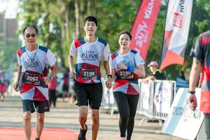 BIB: 2190, 2108, 2062
                            <button type="button" onclick="openModal(6559827)" class="btn btn-primary btn-sm float-right btn-popup" data-toggle="modal" data-target=".modal-high-quality">
                        <i class="fas fa-shopping-cart"></i> Add to Cart
                    </button>
                                            <button type="button" onclick="isThisMe(6559827, true)" class="btn btn-success btn-sm float-right btn-popup btn-isme hidden" data-toggle="tooltip" data-placement="bottom" title="นี่คือรูปของคุณใช่ไหม คลิกที่นี่เพื่อเอาเข้าอัลบั้ม">
                        <i class="fas fa-plus"></i> Add to album
                    </button>
                    <button type="button" onclick="isThisMe(6559827, false)" class="btn btn-warning btn-sm float-right btn-popup btn-isnotme hidden">
                        <i class="fas fa-ban"></i> Remove from album
                    </button>