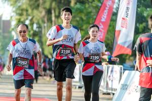 BIB: 2108, 2190, 2062
                            <button type="button" onclick="openModal(6559833)" class="btn btn-primary btn-sm float-right btn-popup" data-toggle="modal" data-target=".modal-high-quality">
                        <i class="fas fa-shopping-cart"></i> Add to Cart
                    </button>
                                            <button type="button" onclick="isThisMe(6559833, true)" class="btn btn-success btn-sm float-right btn-popup btn-isme hidden" data-toggle="tooltip" data-placement="bottom" title="นี่คือรูปของคุณใช่ไหม คลิกที่นี่เพื่อเอาเข้าอัลบั้ม">
                        <i class="fas fa-plus"></i> Add to album
                    </button>
                    <button type="button" onclick="isThisMe(6559833, false)" class="btn btn-warning btn-sm float-right btn-popup btn-isnotme hidden">
                        <i class="fas fa-ban"></i> Remove from album
                    </button>