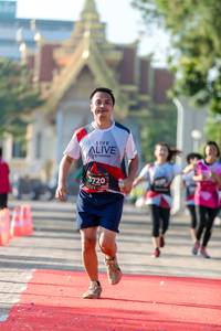 BIB: 3720
                            <button type="button" onclick="openModal(6563457)" class="btn btn-primary btn-sm float-right btn-popup" data-toggle="modal" data-target=".modal-high-quality">
                        <i class="fas fa-shopping-cart"></i> Add to Cart
                    </button>
                                            <button type="button" onclick="isThisMe(6563457, true)" class="btn btn-success btn-sm float-right btn-popup btn-isme hidden" data-toggle="tooltip" data-placement="bottom" title="นี่คือรูปของคุณใช่ไหม คลิกที่นี่เพื่อเอาเข้าอัลบั้ม">
                        <i class="fas fa-plus"></i> Add to album
                    </button>
                    <button type="button" onclick="isThisMe(6563457, false)" class="btn btn-warning btn-sm float-right btn-popup btn-isnotme hidden">
                        <i class="fas fa-ban"></i> Remove from album
                    </button>