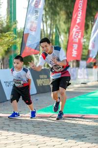 BIB: 694, 8006
                            <button type="button" onclick="openModal(6563905)" class="btn btn-primary btn-sm float-right btn-popup" data-toggle="modal" data-target=".modal-high-quality">
                        <i class="fas fa-shopping-cart"></i> Add to Cart
                    </button>
                                            <button type="button" onclick="isThisMe(6563905, true)" class="btn btn-success btn-sm float-right btn-popup btn-isme hidden" data-toggle="tooltip" data-placement="bottom" title="นี่คือรูปของคุณใช่ไหม คลิกที่นี่เพื่อเอาเข้าอัลบั้ม">
                        <i class="fas fa-plus"></i> Add to album
                    </button>
                    <button type="button" onclick="isThisMe(6563905, false)" class="btn btn-warning btn-sm float-right btn-popup btn-isnotme hidden">
                        <i class="fas fa-ban"></i> Remove from album
                    </button>