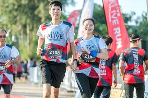 BIB: 2108, 2190, 062
                            <button type="button" onclick="openModal(6559844)" class="btn btn-primary btn-sm float-right btn-popup" data-toggle="modal" data-target=".modal-high-quality">
                        <i class="fas fa-shopping-cart"></i> Add to Cart
                    </button>
                                            <button type="button" onclick="isThisMe(6559844, true)" class="btn btn-success btn-sm float-right btn-popup btn-isme hidden" data-toggle="tooltip" data-placement="bottom" title="นี่คือรูปของคุณใช่ไหม คลิกที่นี่เพื่อเอาเข้าอัลบั้ม">
                        <i class="fas fa-plus"></i> Add to album
                    </button>
                    <button type="button" onclick="isThisMe(6559844, false)" class="btn btn-warning btn-sm float-right btn-popup btn-isnotme hidden">
                        <i class="fas fa-ban"></i> Remove from album
                    </button>