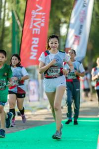 BIB: 7300, 7338
                            <button type="button" onclick="openModal(6558325)" class="btn btn-primary btn-sm float-right btn-popup" data-toggle="modal" data-target=".modal-high-quality">
                        <i class="fas fa-shopping-cart"></i> Add to Cart
                    </button>
                                            <button type="button" onclick="isThisMe(6558325, true)" class="btn btn-success btn-sm float-right btn-popup btn-isme hidden" data-toggle="tooltip" data-placement="bottom" title="นี่คือรูปของคุณใช่ไหม คลิกที่นี่เพื่อเอาเข้าอัลบั้ม">
                        <i class="fas fa-plus"></i> Add to album
                    </button>
                    <button type="button" onclick="isThisMe(6558325, false)" class="btn btn-warning btn-sm float-right btn-popup btn-isnotme hidden">
                        <i class="fas fa-ban"></i> Remove from album
                    </button>