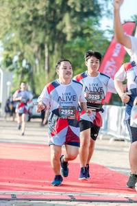 BIB: 3025, 2952
                            <button type="button" onclick="openModal(6562495)" class="btn btn-primary btn-sm float-right btn-popup" data-toggle="modal" data-target=".modal-high-quality">
                        <i class="fas fa-shopping-cart"></i> Add to Cart
                    </button>
                                            <button type="button" onclick="isThisMe(6562495, true)" class="btn btn-success btn-sm float-right btn-popup btn-isme hidden" data-toggle="tooltip" data-placement="bottom" title="นี่คือรูปของคุณใช่ไหม คลิกที่นี่เพื่อเอาเข้าอัลบั้ม">
                        <i class="fas fa-plus"></i> Add to album
                    </button>
                    <button type="button" onclick="isThisMe(6562495, false)" class="btn btn-warning btn-sm float-right btn-popup btn-isnotme hidden">
                        <i class="fas fa-ban"></i> Remove from album
                    </button>