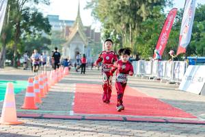 BIB: 8005
                            <button type="button" onclick="openModal(6560811)" class="btn btn-primary btn-sm float-right btn-popup" data-toggle="modal" data-target=".modal-high-quality">
                        <i class="fas fa-shopping-cart"></i> Add to Cart
                    </button>
                                            <button type="button" onclick="isThisMe(6560811, true)" class="btn btn-success btn-sm float-right btn-popup btn-isme hidden" data-toggle="tooltip" data-placement="bottom" title="นี่คือรูปของคุณใช่ไหม คลิกที่นี่เพื่อเอาเข้าอัลบั้ม">
                        <i class="fas fa-plus"></i> Add to album
                    </button>
                    <button type="button" onclick="isThisMe(6560811, false)" class="btn btn-warning btn-sm float-right btn-popup btn-isnotme hidden">
                        <i class="fas fa-ban"></i> Remove from album
                    </button>