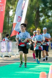 BIB: 657, 7425
                            <button type="button" onclick="openModal(6559572)" class="btn btn-primary btn-sm float-right btn-popup" data-toggle="modal" data-target=".modal-high-quality">
                        <i class="fas fa-shopping-cart"></i> Add to Cart
                    </button>
                                            <button type="button" onclick="isThisMe(6559572, true)" class="btn btn-success btn-sm float-right btn-popup btn-isme hidden" data-toggle="tooltip" data-placement="bottom" title="นี่คือรูปของคุณใช่ไหม คลิกที่นี่เพื่อเอาเข้าอัลบั้ม">
                        <i class="fas fa-plus"></i> Add to album
                    </button>
                    <button type="button" onclick="isThisMe(6559572, false)" class="btn btn-warning btn-sm float-right btn-popup btn-isnotme hidden">
                        <i class="fas fa-ban"></i> Remove from album
                    </button>