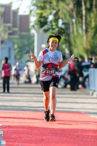 BIB: 3141
                            <button type="button" onclick="openModal(6562117)" class="btn btn-primary btn-sm float-right btn-popup" data-toggle="modal" data-target=".modal-high-quality">
                        <i class="fas fa-shopping-cart"></i> Add to Cart
                    </button>
                                            <button type="button" onclick="isThisMe(6562117, true)" class="btn btn-success btn-sm float-right btn-popup btn-isme hidden" data-toggle="tooltip" data-placement="bottom" title="นี่คือรูปของคุณใช่ไหม คลิกที่นี่เพื่อเอาเข้าอัลบั้ม">
                        <i class="fas fa-plus"></i> Add to album
                    </button>
                    <button type="button" onclick="isThisMe(6562117, false)" class="btn btn-warning btn-sm float-right btn-popup btn-isnotme hidden">
                        <i class="fas fa-ban"></i> Remove from album
                    </button>