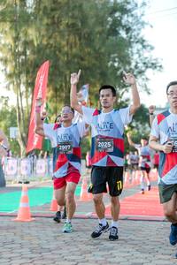 BIB: 2025, 2907
                            <button type="button" onclick="openModal(6551398)" class="btn btn-primary btn-sm float-right btn-popup" data-toggle="modal" data-target=".modal-high-quality">
                        <i class="fas fa-shopping-cart"></i> Add to Cart
                    </button>
                                            <button type="button" onclick="isThisMe(6551398, true)" class="btn btn-success btn-sm float-right btn-popup btn-isme hidden" data-toggle="tooltip" data-placement="bottom" title="นี่คือรูปของคุณใช่ไหม คลิกที่นี่เพื่อเอาเข้าอัลบั้ม">
                        <i class="fas fa-plus"></i> Add to album
                    </button>
                    <button type="button" onclick="isThisMe(6551398, false)" class="btn btn-warning btn-sm float-right btn-popup btn-isnotme hidden">
                        <i class="fas fa-ban"></i> Remove from album
                    </button>