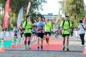 BIB: 2001
                            <button type="button" onclick="openModal(6552427)" class="btn btn-primary btn-sm float-right btn-popup" data-toggle="modal" data-target=".modal-high-quality">
                        <i class="fas fa-shopping-cart"></i> Add to Cart
                    </button>
                                            <button type="button" onclick="isThisMe(6552427, true)" class="btn btn-success btn-sm float-right btn-popup btn-isme hidden" data-toggle="tooltip" data-placement="bottom" title="นี่คือรูปของคุณใช่ไหม คลิกที่นี่เพื่อเอาเข้าอัลบั้ม">
                        <i class="fas fa-plus"></i> Add to album
                    </button>
                    <button type="button" onclick="isThisMe(6552427, false)" class="btn btn-warning btn-sm float-right btn-popup btn-isnotme hidden">
                        <i class="fas fa-ban"></i> Remove from album
                    </button>