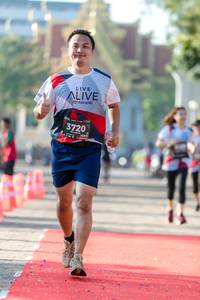 BIB: 3720
                            <button type="button" onclick="openModal(6563466)" class="btn btn-primary btn-sm float-right btn-popup" data-toggle="modal" data-target=".modal-high-quality">
                        <i class="fas fa-shopping-cart"></i> Add to Cart
                    </button>
                                            <button type="button" onclick="isThisMe(6563466, true)" class="btn btn-success btn-sm float-right btn-popup btn-isme hidden" data-toggle="tooltip" data-placement="bottom" title="นี่คือรูปของคุณใช่ไหม คลิกที่นี่เพื่อเอาเข้าอัลบั้ม">
                        <i class="fas fa-plus"></i> Add to album
                    </button>
                    <button type="button" onclick="isThisMe(6563466, false)" class="btn btn-warning btn-sm float-right btn-popup btn-isnotme hidden">
                        <i class="fas fa-ban"></i> Remove from album
                    </button>