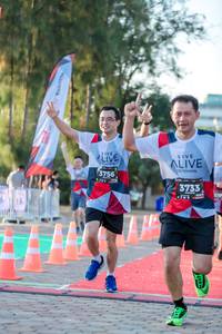 BIB: 3756, 3733
                            <button type="button" onclick="openModal(6548094)" class="btn btn-primary btn-sm float-right btn-popup" data-toggle="modal" data-target=".modal-high-quality">
                        <i class="fas fa-shopping-cart"></i> Add to Cart
                    </button>
                                            <button type="button" onclick="isThisMe(6548094, true)" class="btn btn-success btn-sm float-right btn-popup btn-isme hidden" data-toggle="tooltip" data-placement="bottom" title="นี่คือรูปของคุณใช่ไหม คลิกที่นี่เพื่อเอาเข้าอัลบั้ม">
                        <i class="fas fa-plus"></i> Add to album
                    </button>
                    <button type="button" onclick="isThisMe(6548094, false)" class="btn btn-warning btn-sm float-right btn-popup btn-isnotme hidden">
                        <i class="fas fa-ban"></i> Remove from album
                    </button>