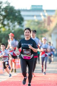 BIB: 3826, 124
                            <button type="button" onclick="openModal(6554834)" class="btn btn-primary btn-sm float-right btn-popup" data-toggle="modal" data-target=".modal-high-quality">
                        <i class="fas fa-shopping-cart"></i> Add to Cart
                    </button>
                                            <button type="button" onclick="isThisMe(6554834, true)" class="btn btn-success btn-sm float-right btn-popup btn-isme hidden" data-toggle="tooltip" data-placement="bottom" title="นี่คือรูปของคุณใช่ไหม คลิกที่นี่เพื่อเอาเข้าอัลบั้ม">
                        <i class="fas fa-plus"></i> Add to album
                    </button>
                    <button type="button" onclick="isThisMe(6554834, false)" class="btn btn-warning btn-sm float-right btn-popup btn-isnotme hidden">
                        <i class="fas fa-ban"></i> Remove from album
                    </button>