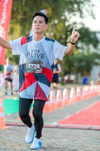 BIB: 3728, 122
                            <button type="button" onclick="openModal(6546609)" class="btn btn-primary btn-sm float-right btn-popup" data-toggle="modal" data-target=".modal-high-quality">
                        <i class="fas fa-shopping-cart"></i> Add to Cart
                    </button>
                                            <button type="button" onclick="isThisMe(6546609, true)" class="btn btn-success btn-sm float-right btn-popup btn-isme hidden" data-toggle="tooltip" data-placement="bottom" title="นี่คือรูปของคุณใช่ไหม คลิกที่นี่เพื่อเอาเข้าอัลบั้ม">
                        <i class="fas fa-plus"></i> Add to album
                    </button>
                    <button type="button" onclick="isThisMe(6546609, false)" class="btn btn-warning btn-sm float-right btn-popup btn-isnotme hidden">
                        <i class="fas fa-ban"></i> Remove from album
                    </button>