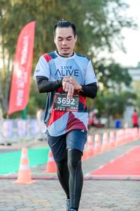 BIB: 3692, 128
                            <button type="button" onclick="openModal(6544540)" class="btn btn-primary btn-sm float-right btn-popup" data-toggle="modal" data-target=".modal-high-quality">
                        <i class="fas fa-shopping-cart"></i> Add to Cart
                    </button>
                                            <button type="button" onclick="isThisMe(6544540, true)" class="btn btn-success btn-sm float-right btn-popup btn-isme hidden" data-toggle="tooltip" data-placement="bottom" title="นี่คือรูปของคุณใช่ไหม คลิกที่นี่เพื่อเอาเข้าอัลบั้ม">
                        <i class="fas fa-plus"></i> Add to album
                    </button>
                    <button type="button" onclick="isThisMe(6544540, false)" class="btn btn-warning btn-sm float-right btn-popup btn-isnotme hidden">
                        <i class="fas fa-ban"></i> Remove from album
                    </button>