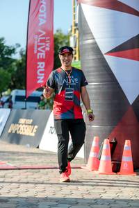 BIB: 
                            <button type="button" onclick="openModal(6563938)" class="btn btn-primary btn-sm float-right btn-popup" data-toggle="modal" data-target=".modal-high-quality">
                        <i class="fas fa-shopping-cart"></i> Add to Cart
                    </button>
                                            <button type="button" onclick="isThisMe(6563938, true)" class="btn btn-success btn-sm float-right btn-popup btn-isme hidden" data-toggle="tooltip" data-placement="bottom" title="นี่คือรูปของคุณใช่ไหม คลิกที่นี่เพื่อเอาเข้าอัลบั้ม">
                        <i class="fas fa-plus"></i> Add to album
                    </button>
                    <button type="button" onclick="isThisMe(6563938, false)" class="btn btn-warning btn-sm float-right btn-popup btn-isnotme hidden">
                        <i class="fas fa-ban"></i> Remove from album
                    </button>