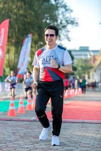 BIB: 
                            <button type="button" onclick="openModal(6526858)" class="btn btn-primary btn-sm float-right btn-popup" data-toggle="modal" data-target=".modal-high-quality">
                        <i class="fas fa-shopping-cart"></i> Add to Cart
                    </button>
                                            <button type="button" onclick="isThisMe(6526858, true)" class="btn btn-success btn-sm float-right btn-popup btn-isme hidden" data-toggle="tooltip" data-placement="bottom" title="นี่คือรูปของคุณใช่ไหม คลิกที่นี่เพื่อเอาเข้าอัลบั้ม">
                        <i class="fas fa-plus"></i> Add to album
                    </button>
                    <button type="button" onclick="isThisMe(6526858, false)" class="btn btn-warning btn-sm float-right btn-popup btn-isnotme hidden">
                        <i class="fas fa-ban"></i> Remove from album
                    </button>